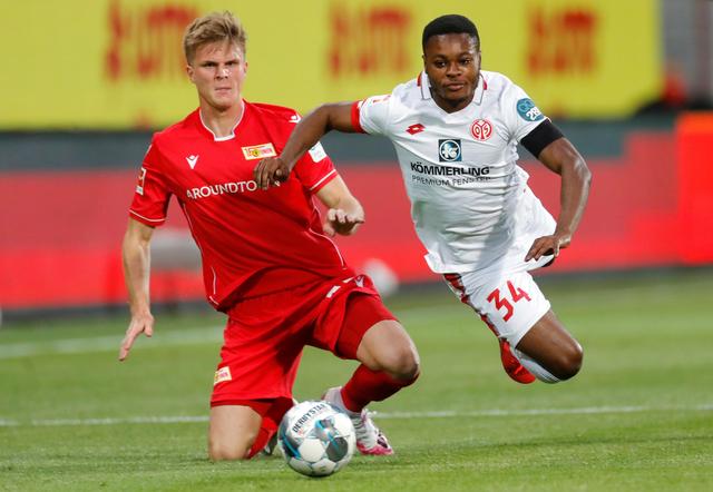 面对小萨时 面对小萨时